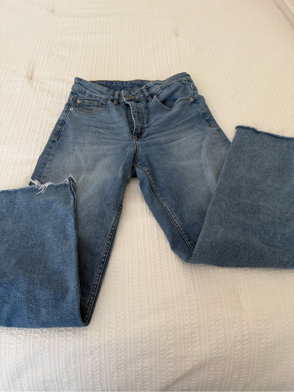Divided Medium Blue Denim Jeans with Contrast Stitching